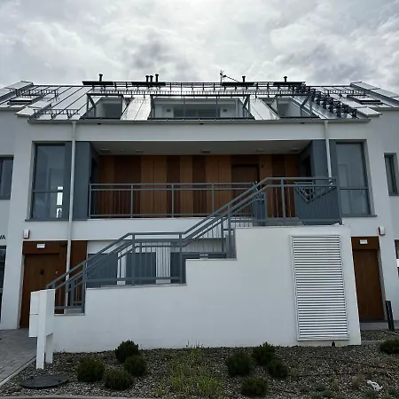 Magnolia アパート メヘリンキ